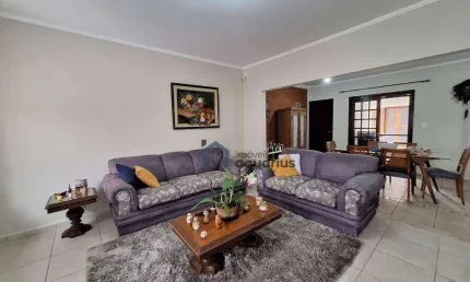 Sobrado com 3 dormitórios à venda, 217 m² por R$ 750.000,00 - Cidade Jardim - Jacareí/SP