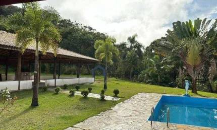 Chácara com 6 dormitórios à venda, 125000 m² por R$ 2.500.000 - São João - São José dos Campos/SP