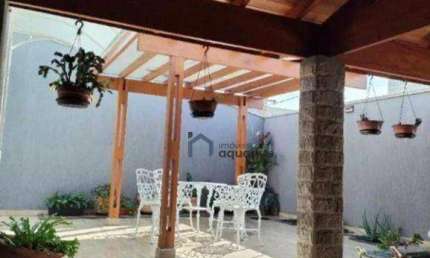 Casa com 4 dormitórios à venda, 180 m² por R$ 960.000,00 - Villa Branca - Jacareí/SP