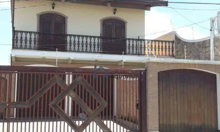 Sobrado com 4 dormitórios à venda, 411 m² por R$ 1.140.000,00 - Vila Maria - São José dos Campos/SP