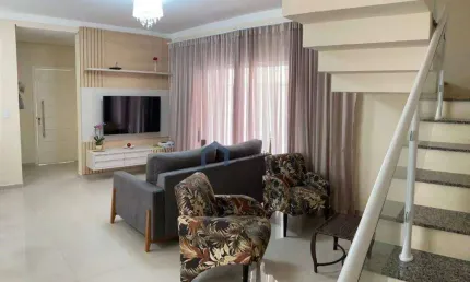 Casa no Condominio Crystal Park  com 4 dormitórios à venda, 190 m² por R$ 1.260.000 - Parque Califórnia - Jacareí/SP