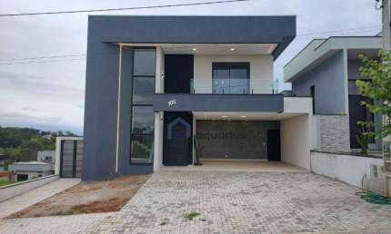 Sobrado com 3 dormitórios à venda, 230 m² por R$ 1.540.000 - Residencial Colinas - Caçapava/SP