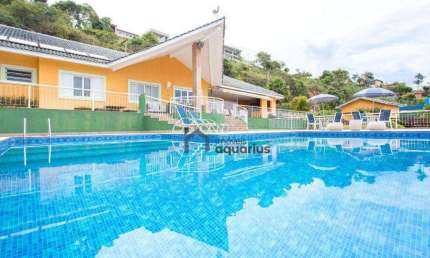 Casa com 4 dormitórios à venda, 529 m² por R$ 8.500.000,00 - Àguas de Igaratá - Igaratá/SP