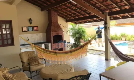 Casa com 4 dormitórios à venda, 226 m² por R$ 1.390.000,00 - Horto Florestal - Ubatuba/SP