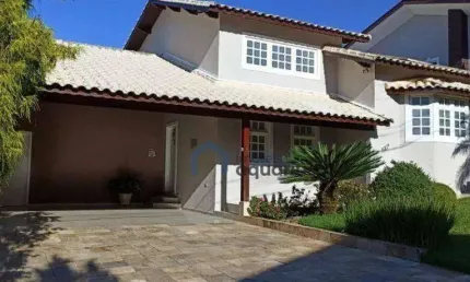 Casa com 3 dormitórios à venda, 237 m² por R$ 1.170.000 - Condomínio Jardim Coleginho - Jacareí/SP