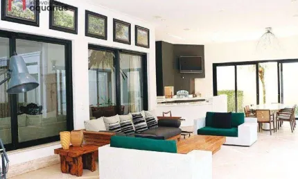 Sobrado com 8 dormitórios à venda, 1180 m² por R$ 17.000.000 - Jardim das Colinas