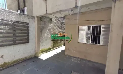 Linda casa a venda  por r$xxx.000,00|  4 dormitórios sendo 1 suíte   |  2 vagas de garagem  |   condomínio maracanã - santo andré / sp