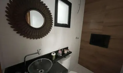 Lindo apartamento frente novo | 2 dorm | sacada | quintal | 1 vaga - 54 mts - a venda - jardim santo alberto - santo andré/sp.