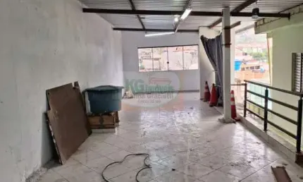 Casa para renda ou moradira | 2 casas | varanda | quintal | salão comercial/vaga - 150 mts - a venda - r$ 275.000 - aceita financiamento - jd. santo andré/santo andré/sp.