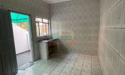 LINDA CASA PARA LOCAÇÃO POR APENAS R$1.200,00 | REFORMADA | 2 CÔMODOS  | 1 VAGA DE GARAGEM | VILA VITORIA - SANTO ANDRÉ / SP