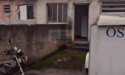 Imóvel com 2 casas no quintal  a venda  por r$1.272.000,00|  2 dormitórios   |  3 vagas de garagem  |   vila gilda - santo andré / sp