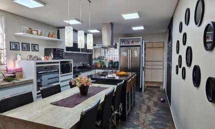 LINDO SOBRADO A VENDA  POR R$1.545.000,00|  4 DORMITÓRIOS SENDO 2 SUÍTES | 310M² | 4 VAGAS DE GARAGEM | SANTA MARIA  - SANTO ANDRÉ / SP