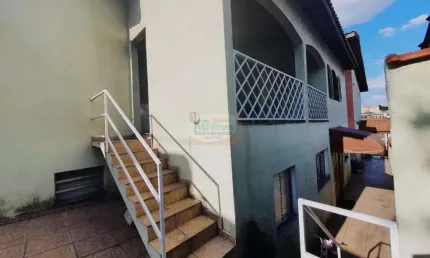 Linda casa a venda  por r$700.000,00|  4 dormitórios sendo 2 suítes   |  4 vagas de garagem  |   jardim santo alberto- santo andré / sp
