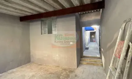 Terrea reformada linda casa a venda por r$400.000,00|  3 dormitórios sendo 1 suíte |  2 vagas de garagem  |   vila suíça- santo andré / splocacao 2800,00