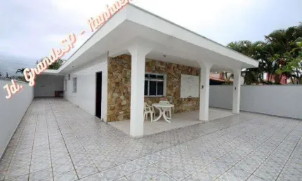 Casa com 3 quartos à venda no Jardim Grandesp, Itanhaém 