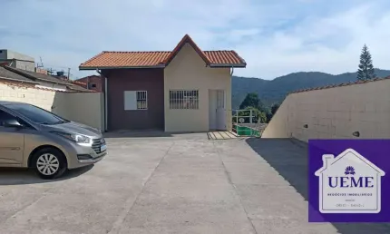 Village com 2 dormitórios à venda, 50 m² por R$ 190.000,00 - Botujuru - Mogi das Cruzes/SP