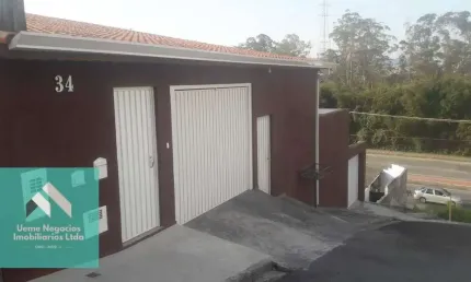 Vende-se Casa, 6 Dormitórios, 4 Suítes, Com 5 Vagas, 240m² por R$ 700.000,00 - Socorro - Mogi das Cruzes