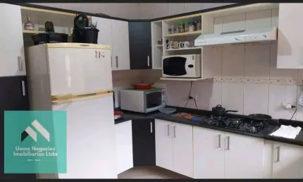 Vende-se 2 Casas em 1 com 4 Dormitórios c/ 1 Suíte, 370m²  por R$ 650.000,00 - Mogilar, Mogi das Cruzes