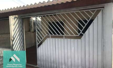 Vende-se Casa, 5 Dormitórios, 3 Banheiros, Com Garagem 175m² por R$ 400.000,00 – Vila Natal, Mogi das Cruzes