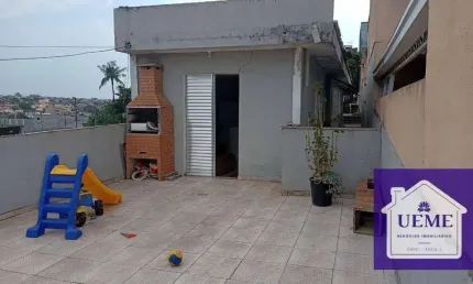 Vende-se Casa Assobradada, 2 Dormitórios, Com Vaga de Garagem, 250m² por R$ 320.000,00 - Vila Pomar, Mogi das Cruzes