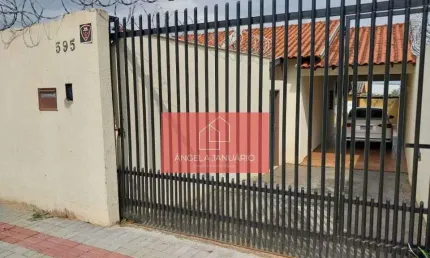 Casa com 3 quartos à venda na Rua Albert Einstein, 595, Industrial, Londrina