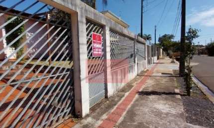 Casa com 5 quartos à venda na Rua Joaquim Murtinho, 656, Jardim Novo Sabará, Londrina