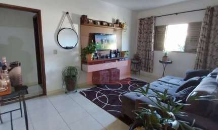 Casa com 3 quartos à venda na Rua Nilo Bettoni, 202, Jardim Delta, Londrina