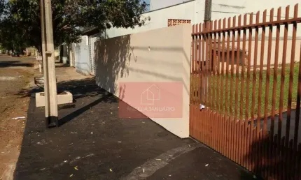 Casa com 2 quartos à venda na Rua Doutor Oswaldo A. Palhares, 144, Jardim Tókio, Londrina