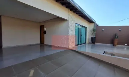 Casa com 3 quartos à venda na Rua Achiro Kawasaki, 364, Jardim Tókio, Londrina
