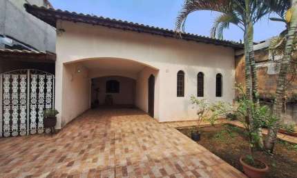 Casa com 2 dormitórios à venda, 112 m² por R$ 500.000,00 - Calmon Viana - Poá/SP