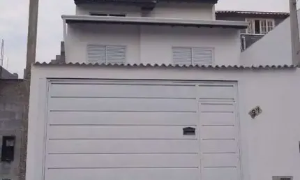 Sobrado com 3 dormitórios à venda, 213 m² por R$ 785.000,00 - Jardim Quaresmeira III - Suzano/SP