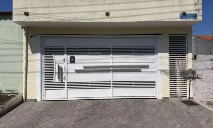 Casa com 3 dormitórios à venda, 106 m² por R$ 450.000,00 - Jardim Leblon - Suzano/SP