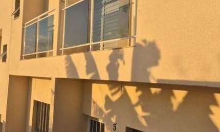 Sobrado com 2 dormitórios à venda, 83 m² por R$ 350.000,00 - Vila Amélia - Poá/SP
