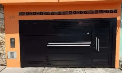 Casa com 3 dormitórios à venda, 188 m² por R$ 400.000,00 - Vila Urupês - Suzano/SP