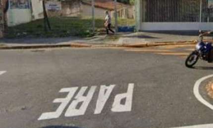 Terreno à venda, 430 m² por R$ 300.000,00 - Centro - Jacareí/SP