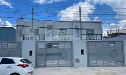 Sobrado com 2 dormitórios à venda, 92 m² por R$ 460.000 - Vila Maria de Maggi - Suzano/SP