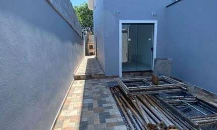 Sobrado com 2 dormitórios à venda, 72 m² por R$ 380.000,00 - Jardim Horto Do Ipê - Itaquaquecetuba/SP