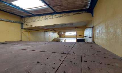 Galpão para alugar, 223 m² por R$ 6.000,00/mês - Vila Ruth - Poá/SP