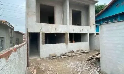 Casa com 2 dormitórios à venda, 79 m² por R$ 320.000,00 - Jundiapeba - Mogi das Cruzes/SP