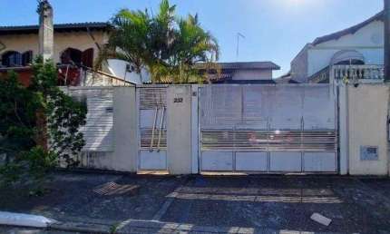 Casa com 3 dormitórios à venda, 180 m² por R$ 960.000,00 - Jardim Realce - Suzano/SP