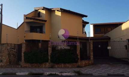 Sobrado Residencial à venda, Centro, Suzano - SO0634.