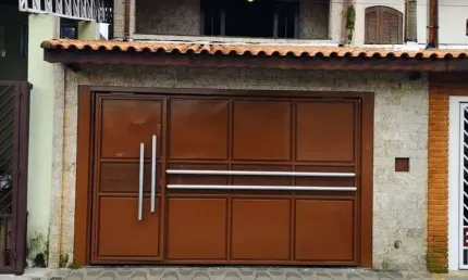 Sobrado com 5 dormitórios à venda, 85 m² por R$ 690.000,00 - Jardim Imperador - Suzano/SP
