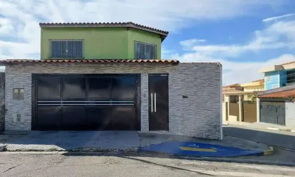 Sobrado com 6 dormitórios à venda, 347 m² por R$ 950.000,00 - Jardim Marcato - Suzano/SP