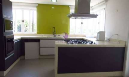 Sobrado com 3 quartos, Parque Residencial Itapeti - Mogi das Cruzes