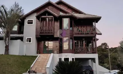Sobrado com 3 quartos, Parque Residencial Itapeti - Mogi das Cruzes