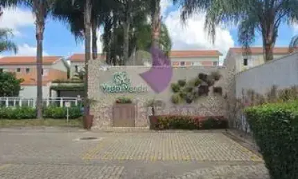 Sobrado com 2 quartos, Jardim Carlos Cooper - Suzano
