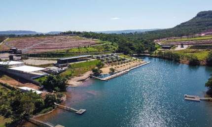 Parcelado direto com a construtora sem juros ,Lotes/Terreno em condomínio beira rio no Rio Sol  em Rifaina/SP -  Lotes no morro do chápeu
