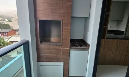 Excelente apto de 1 suite + 2 dormitórios na praia brana em itajaí