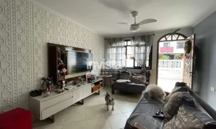 Casa com 3 quartos à venda no Encruzilhada, Santos 