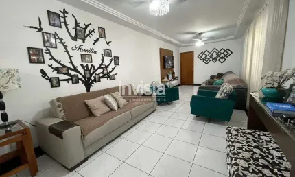 Casa Duplex muito ampla e com 2 vagas de Garagem, Impecável